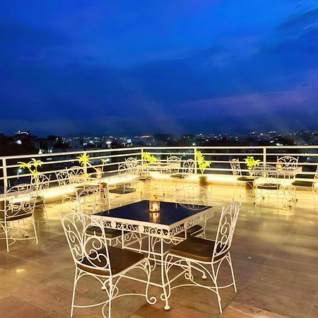 Hotel The Celebration By Amod Best Hotel & Rooftop 烏代浦 外观 照片
